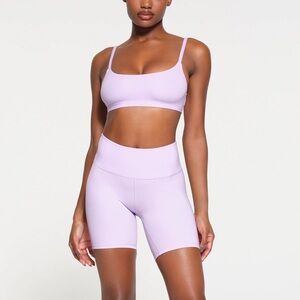 NWT Skims Fits Everybody High-Waisted Short - Small